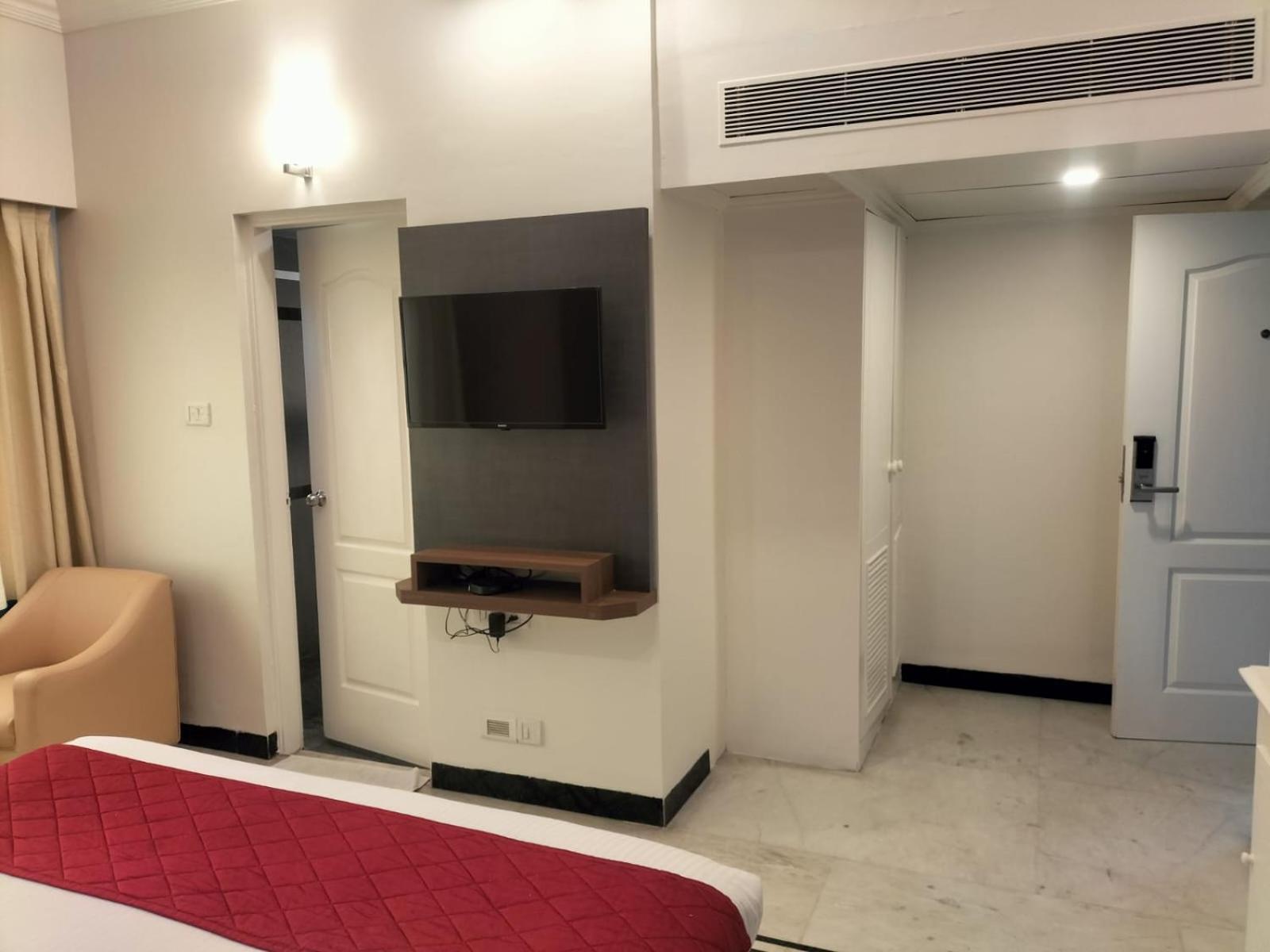 Zip By Spree Hotels Surabi International Vellore Eksteriør bilde