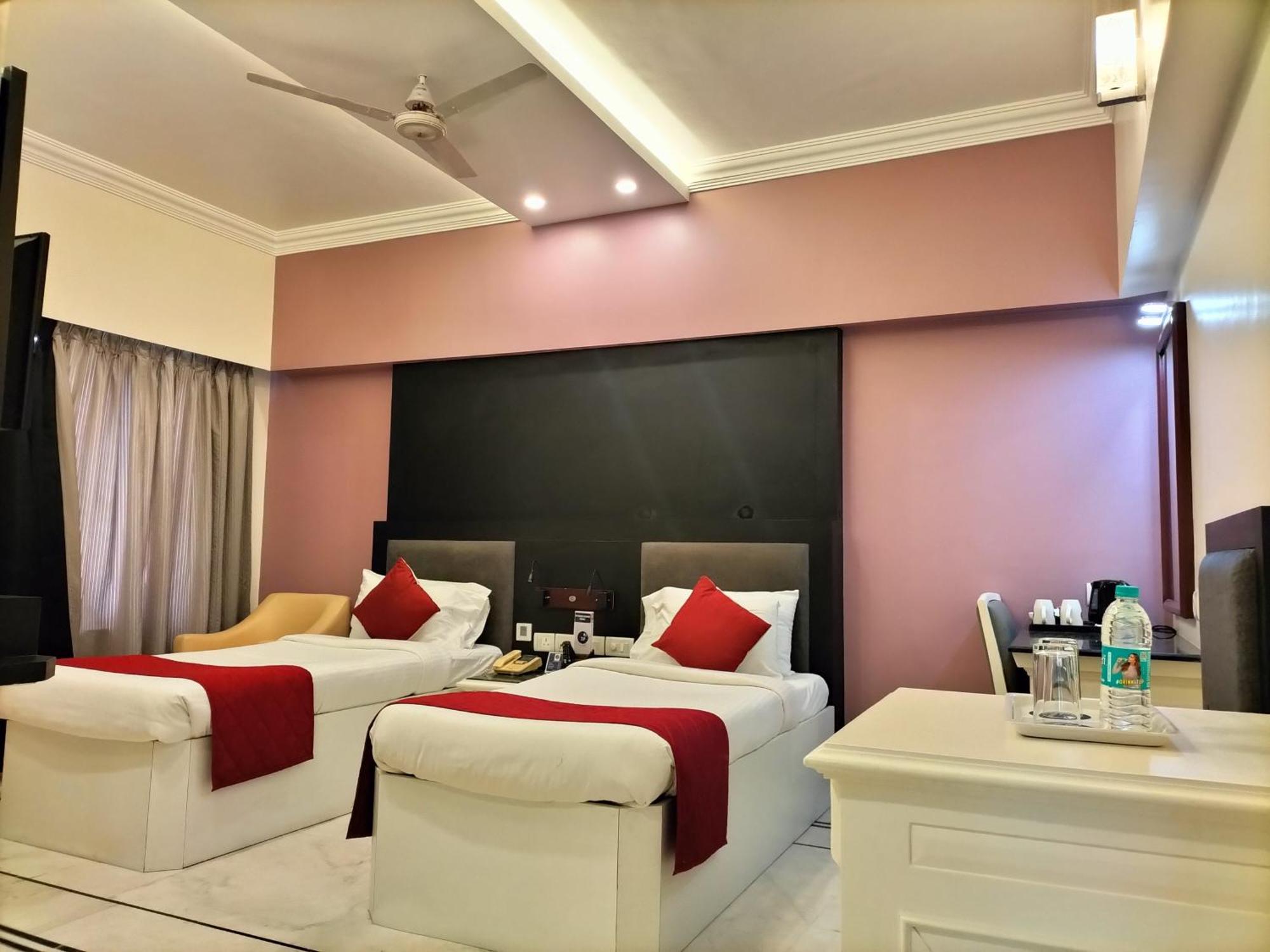 Zip By Spree Hotels Surabi International Vellore Eksteriør bilde