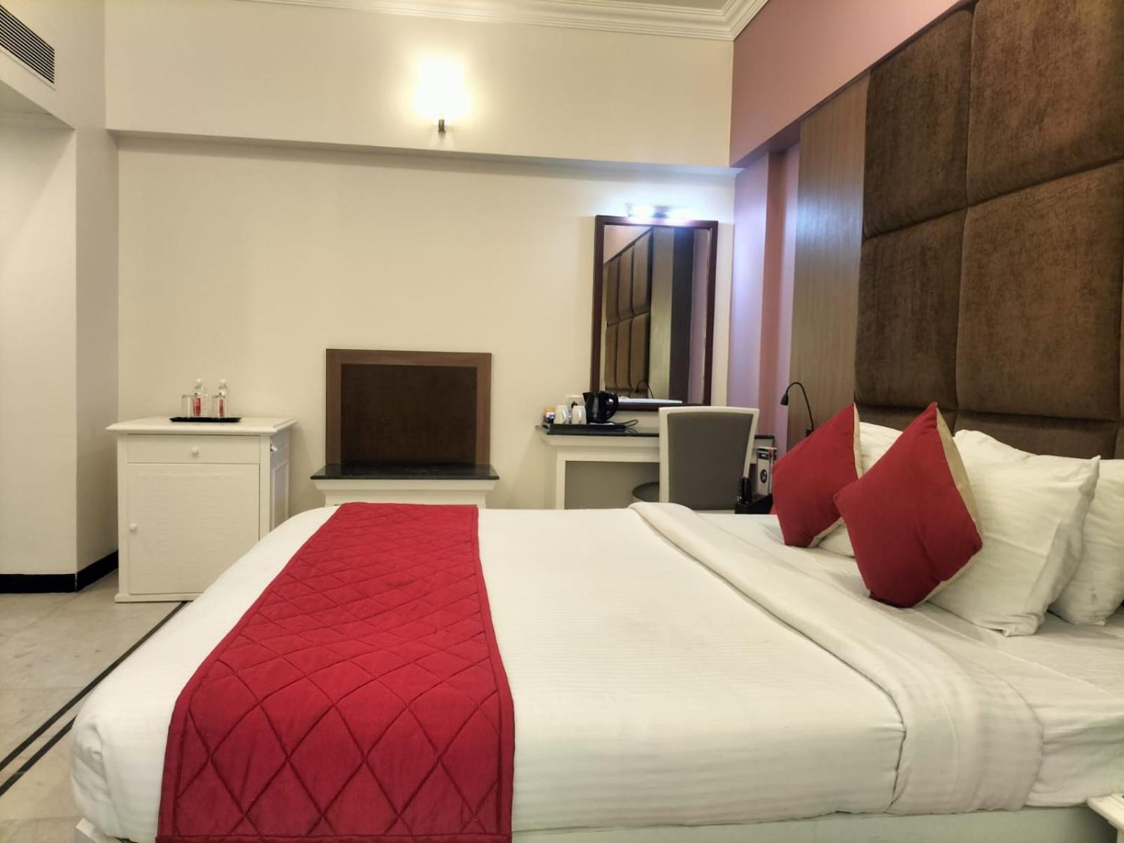 Zip By Spree Hotels Surabi International Vellore Eksteriør bilde